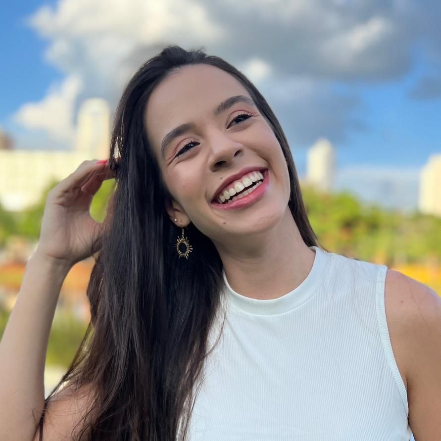 Aline Costa